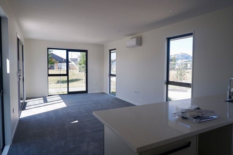 Photo of property in 13 Seelster Lane, Halswell, Christchurch, 8025