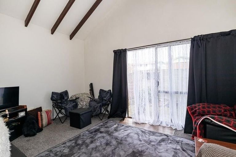 Photo of property in 9b-c Wilson Street, Seaview, Timaru, 7910