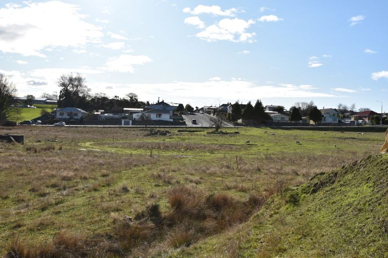 Photo of property in 18 College Road, Parkside, Timaru, 7910