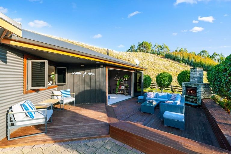 Photo of property in 201 Whangamata Road, Kinloch, Taupo, 3377
