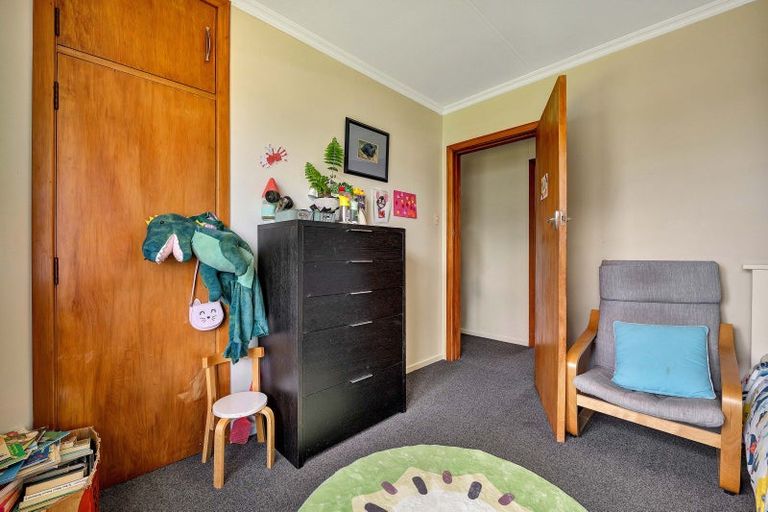 Photo of property in 100 Stanners Street, Eltham, 4322