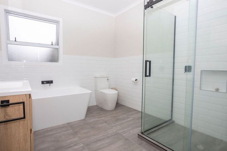 Photo of property in 69 Barraud Street, Dannevirke, 4930