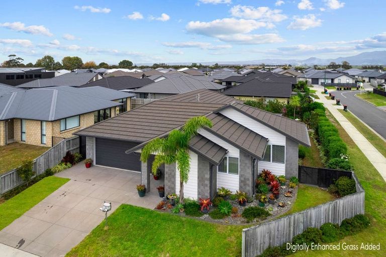 Photo of property in 36 Piata Street, Papamoa Beach, Papamoa, 3118