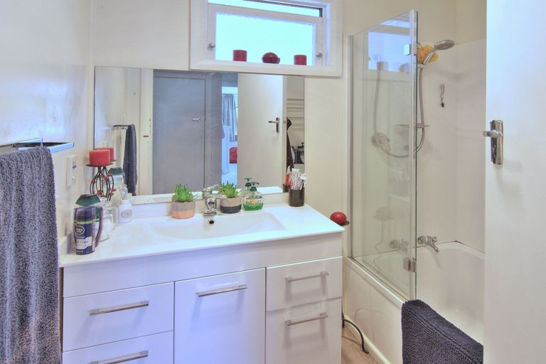 Photo of property in 52 Gordon Street, Lansdowne, Masterton, 5810