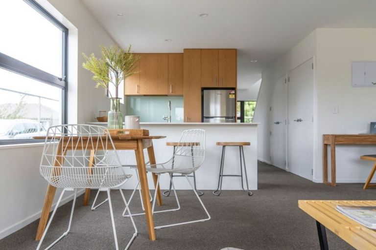 Photo of property in 4/69 Suva Street, Upper Riccarton, Christchurch, 8041