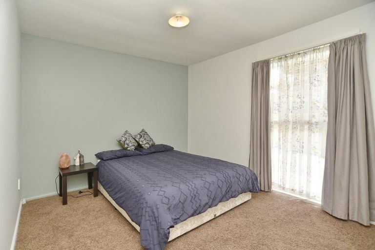 Photo of property in 2/89 Hills Road, Edgeware, Christchurch, 8013