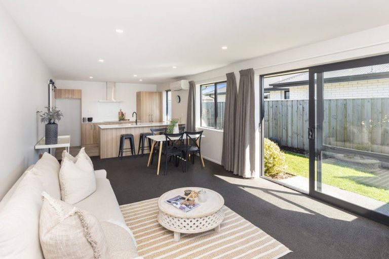 Photo of property in 66 Broadway Parade, Rolleston, 7615