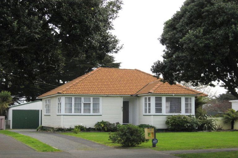 Photo of property in 71 Harper Street, Gonville, Whanganui, 4501