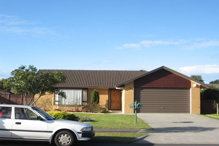 Photo of property in 87 Tington Avenue, Wattle Downs, Auckland, 2103
