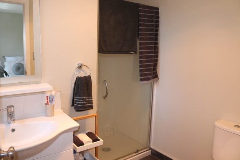 Photo of property in 65a Rosalie Terrace, Kelvin Grove, Palmerston North, 4414