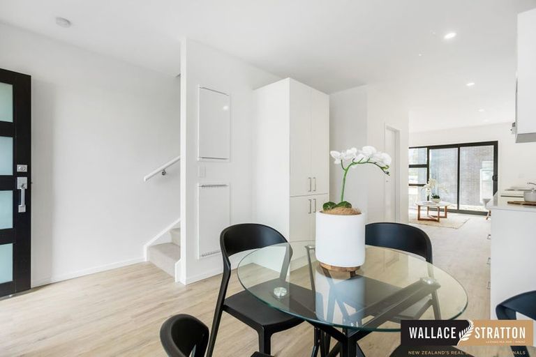 Photo of property in 148 Mcleod Road, Te Atatu South, Auckland, 0610