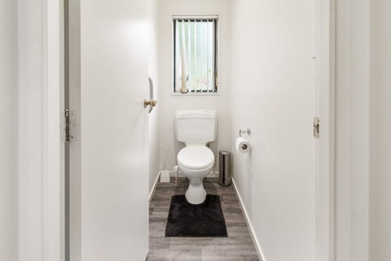 Photo of property in 2/129 Coronation Road, Papatoetoe, Auckland, 2025