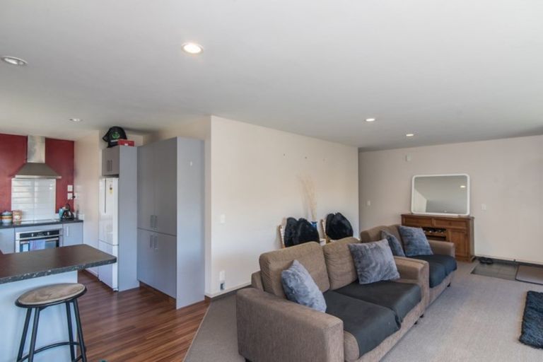 Photo of property in 15 Kennedy Place, Waikanae Beach, Waikanae, 5036
