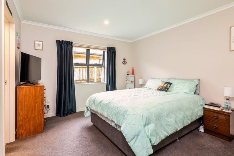Photo of property in 45f Brandon Road, Glen Eden, Auckland, 0602