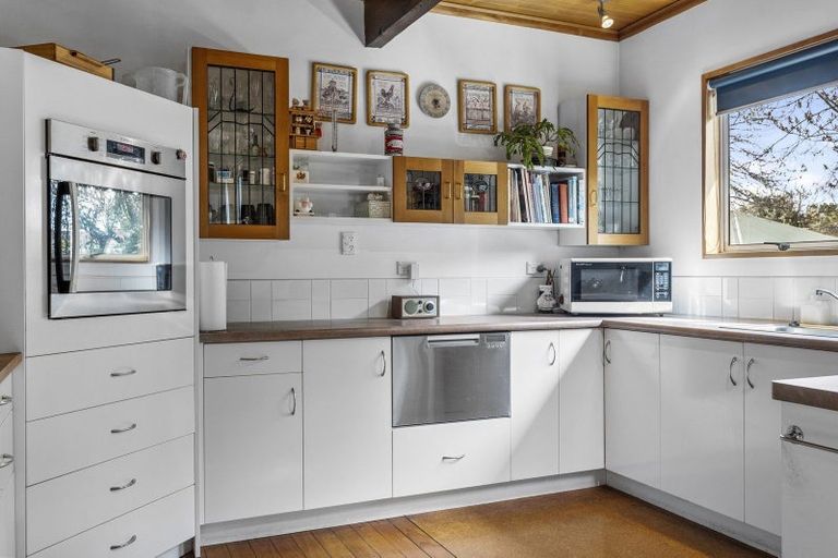 Photo of property in 22 Bank Street, Amberley, 7410