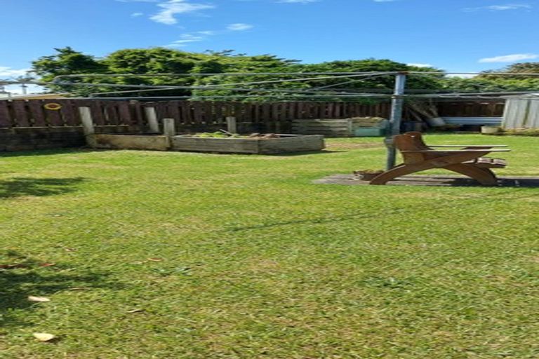 Photo of property in 4 Croydon Place, Te Kamo, Whangarei, 0112