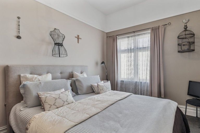 Photo of property in 39 Mako Mako Road, Levin, 5510