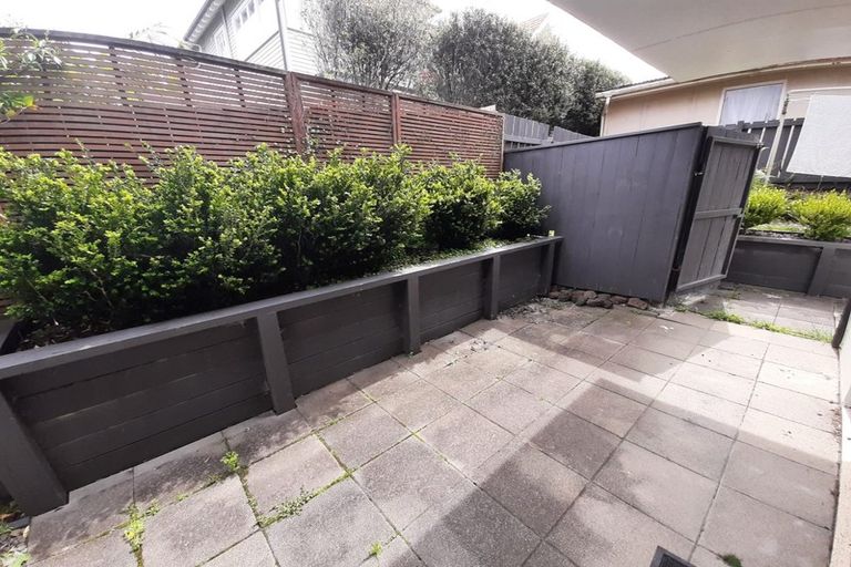 Photo of property in 3/59 Norwood Road, Bayswater, Auckland, 0622