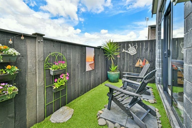 Photo of property in 9 Vigour Lane, Papakura, 2110