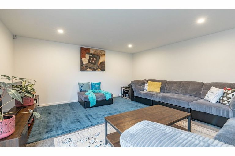 Photo of property in 2/36 Shirley Road, Richmond, Christchurch, 8013