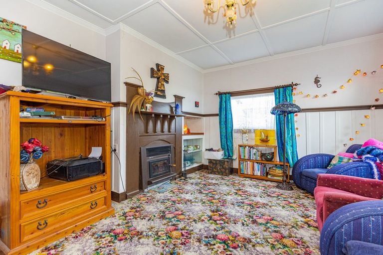 Photo of property in 40 Karaka Street, Castlecliff, Whanganui, 4501