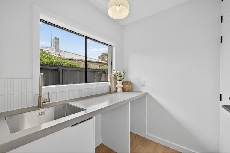 Photo of property in 75 Englefield Road, Northwood, Christchurch, 8051