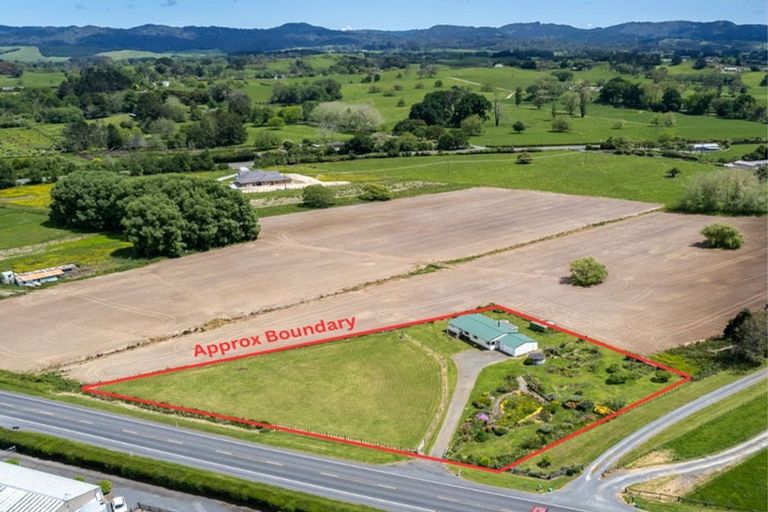 Photo of property in 218 Limmer Road, Te Kowhai, Hamilton, 3288