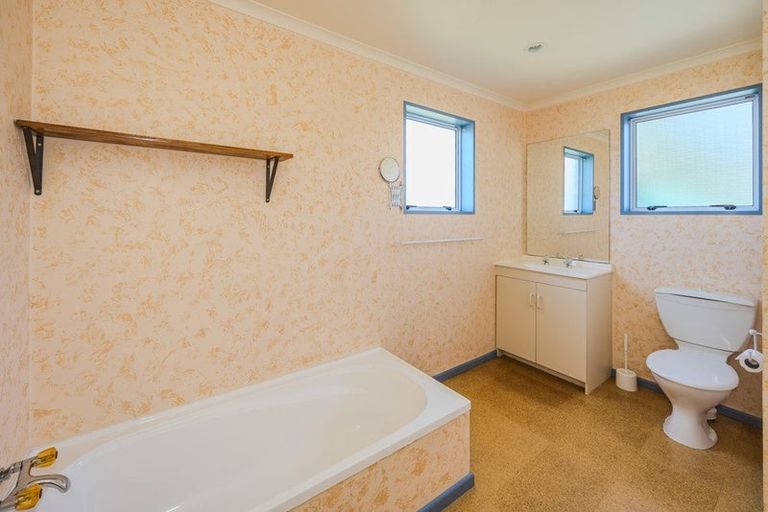 Photo of property in 10 Evered Street, Weston, Oamaru, 9401