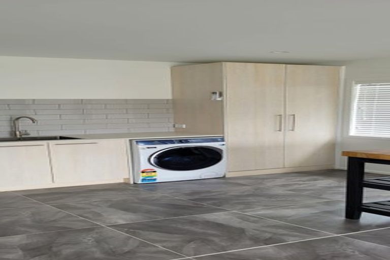 Photo of property in 104 Carthew Street, Okato, 4335