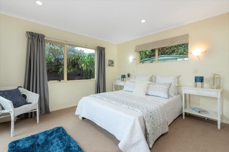 Photo of property in 1 Tautara Place, Ohauiti, Tauranga, 3112