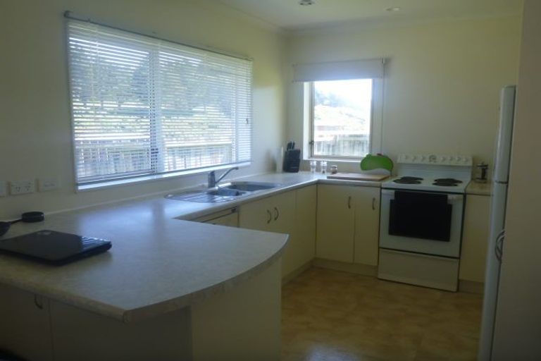 Photo of property in 261 Maungaraki Road, Maungaraki, Lower Hutt, 5010