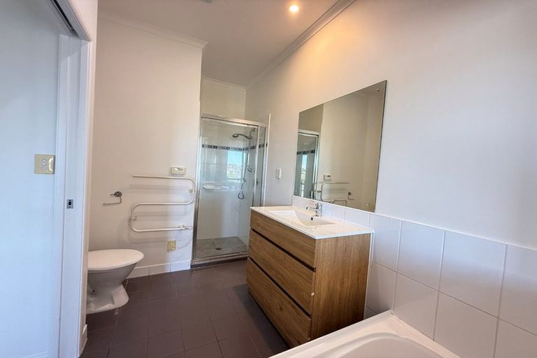 Photo of property in 94 Nautilus Drive, Gulf Harbour, Whangaparaoa, 0930