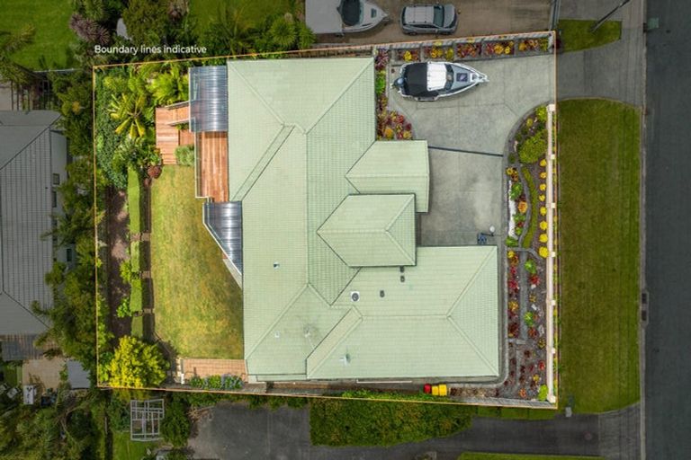 Photo of property in 5 Wairere Road, Torbay, Auckland, 0630