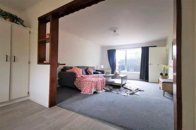 Photo of property in 4/53 Mathesons Road, Phillipstown, Christchurch, 8011