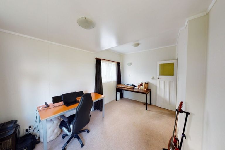 Photo of property in 9 Kent Road, Saint Johns Hill, Whanganui, 4501