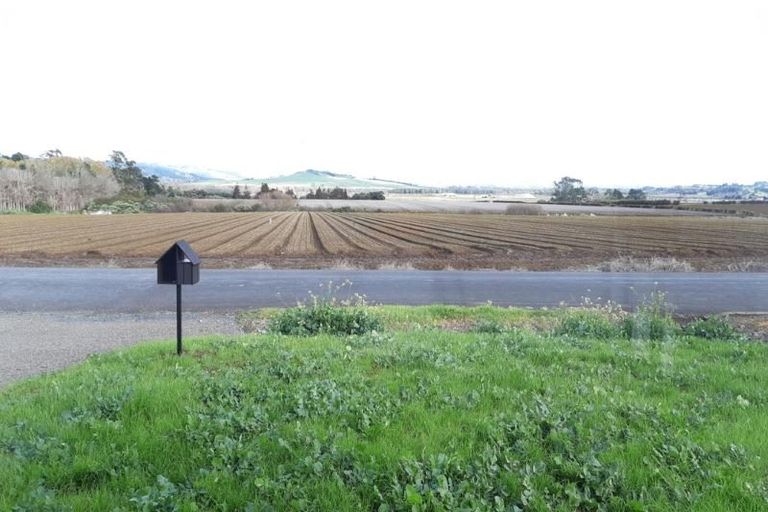 Photo of property in 15 Geraghtys Road, Tuakau, 2121