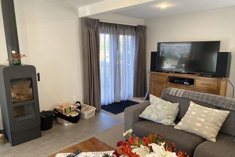 Photo of property in 6 Cherry Court, Wanaka, 9305