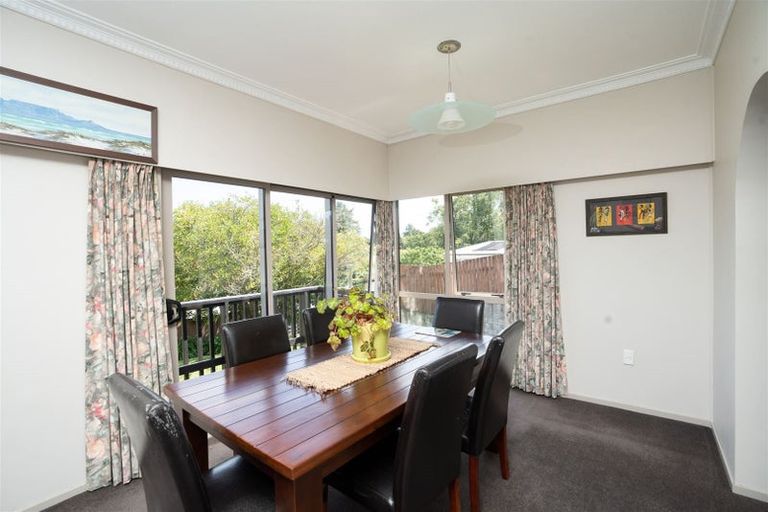 Photo of property in 178 Sandwich Road, St Andrews, Hamilton, 3200