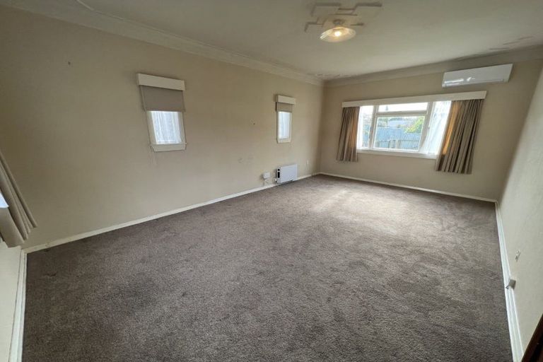 Photo of property in 27 Jickell Street, Hokowhitu, Palmerston North, 4410