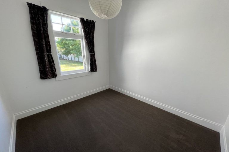 Photo of property in 9 Chelwood Street, Takaro, Palmerston North, 4412