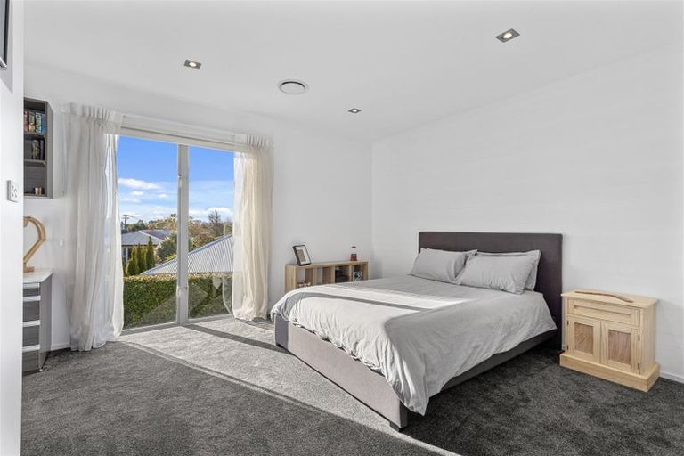 Photo of property in 97e Englefield Road, Northwood, Christchurch, 8051