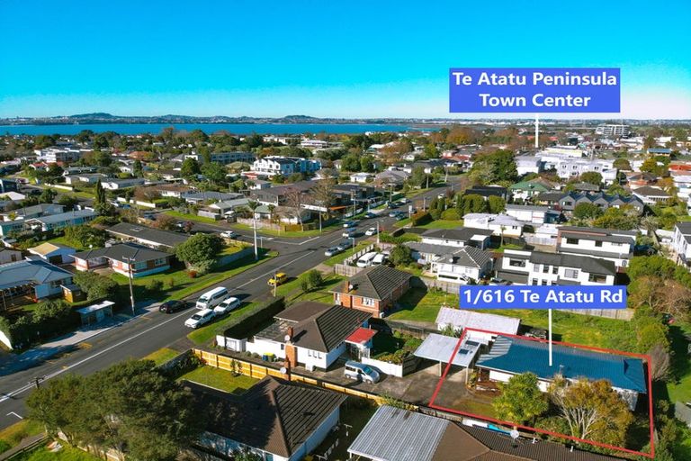 Photo of property in 1/616 Te Atatu Road, Te Atatu Peninsula, Auckland, 0610