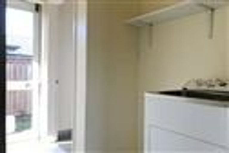 Photo of property in 39 Chesterfield Mews, Russley, Christchurch, 8042