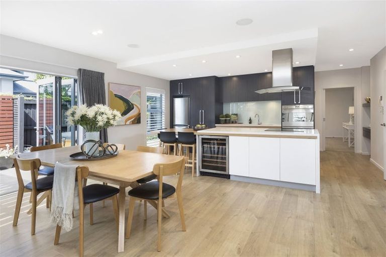 Photo of property in 38 Halton Street, Strowan, Christchurch, 8052