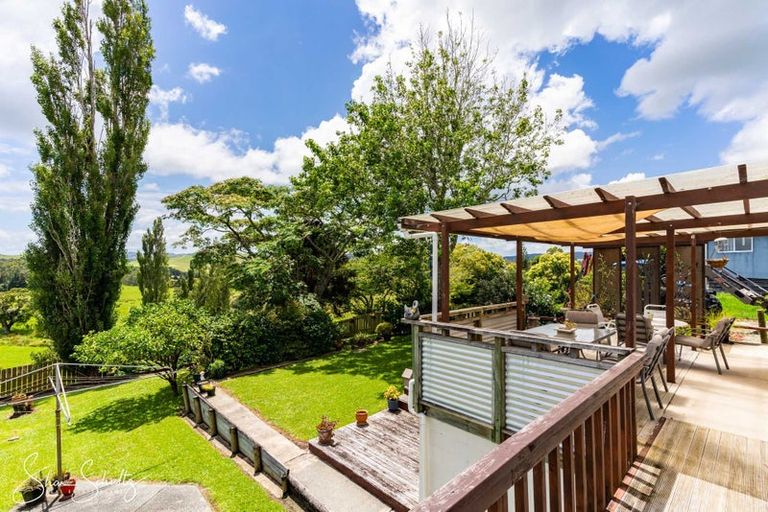 Photo of property in 7 Griffin Road, Maungaturoto, 0520