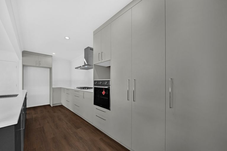 Photo of property in 5 Frank Evans Place, Henderson, Auckland, 0610