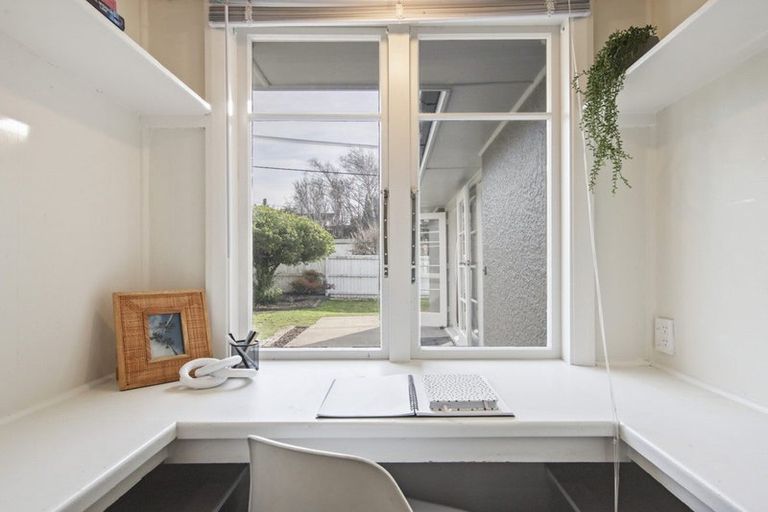 Photo of property in 4a Mundys Road, Dallington, Christchurch, 8061