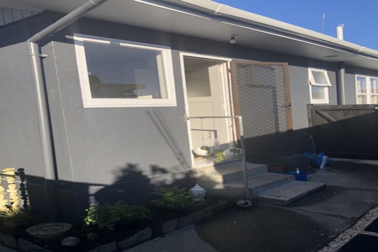 Photo of property in 4/84 Meeanee Road, Taradale, Napier, 4112