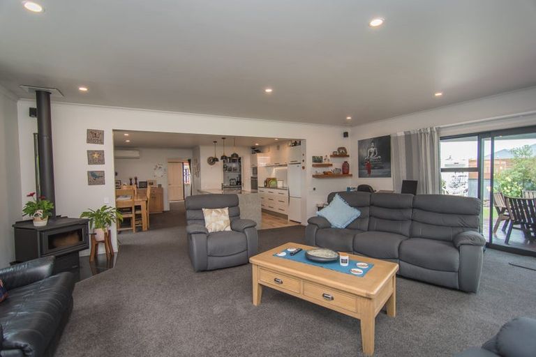 Photo of property in 28 Mowbray Street, Watlington, Timaru, 7910