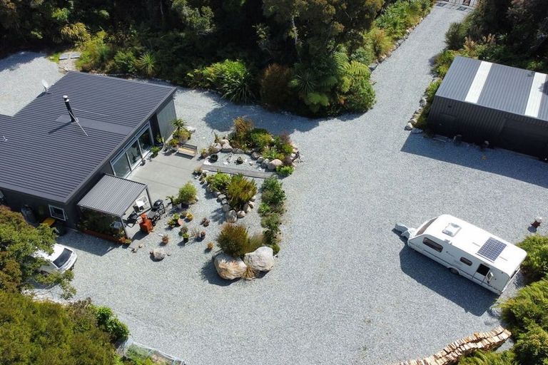 Photo of property in 42 Puketiro Drive, Kumara Junction, Hokitika, 7882